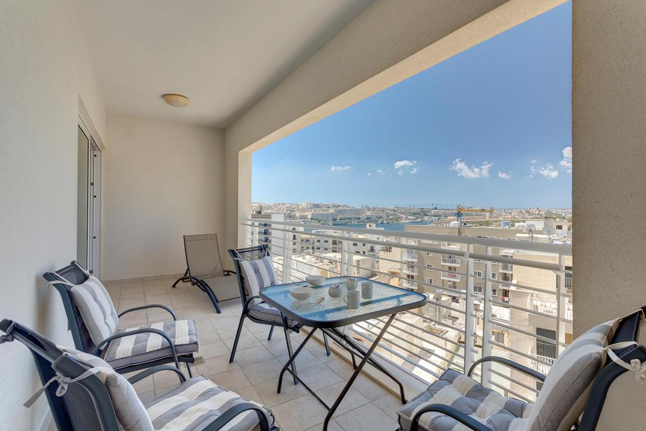 Luxury Apartment Inc Pool & Views Sliema Exterior photo